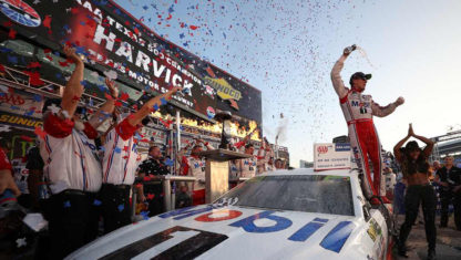 foto: NASCAR | Harvick gana en Texas y se asegura la tercera plaza para la gran final de Miami