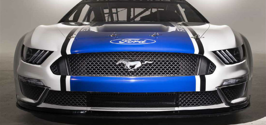 Ford presenta el nuevo Mustang para la copa NASCAR 2019