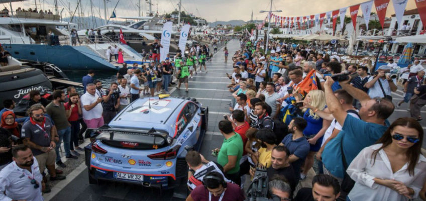 Andreas Mikkelsen se impone en la prueba inaugural del Rally de Turquía 