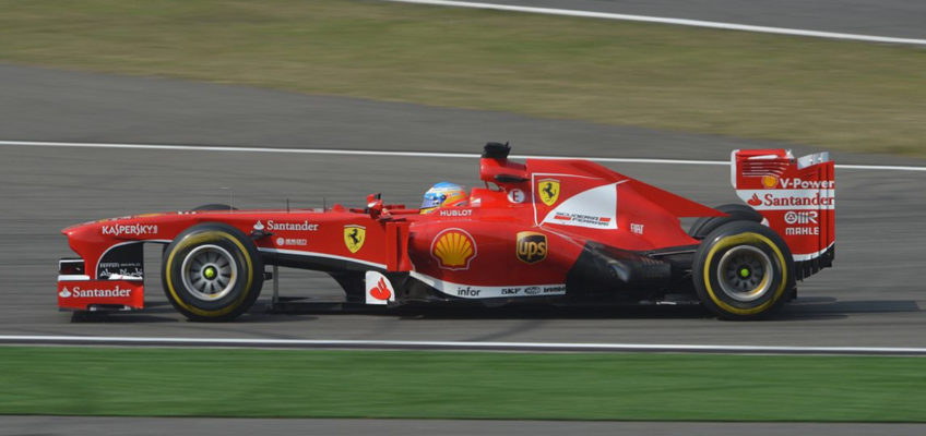 ¿Podría llegar Alonso a Ferrari tras la marcha de Arrivabene?