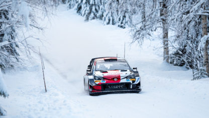 foto: Toyota prepara el Rally del Ártico WRC en Finlandia