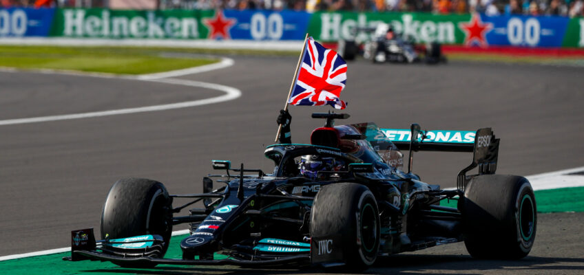 GP de Gran Bretaña F1: Hamilton gana tras chocarse con Verstappen