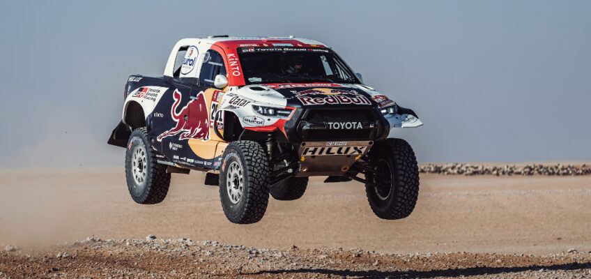 Al-Attiyah gana su cuarto Dakar en coches con gran superioridad